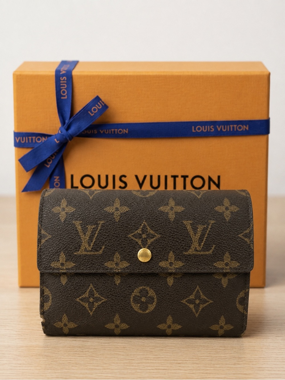 🖤🖤Louis Vuitton Porte Tresor Trifold Wallet🖤🖤